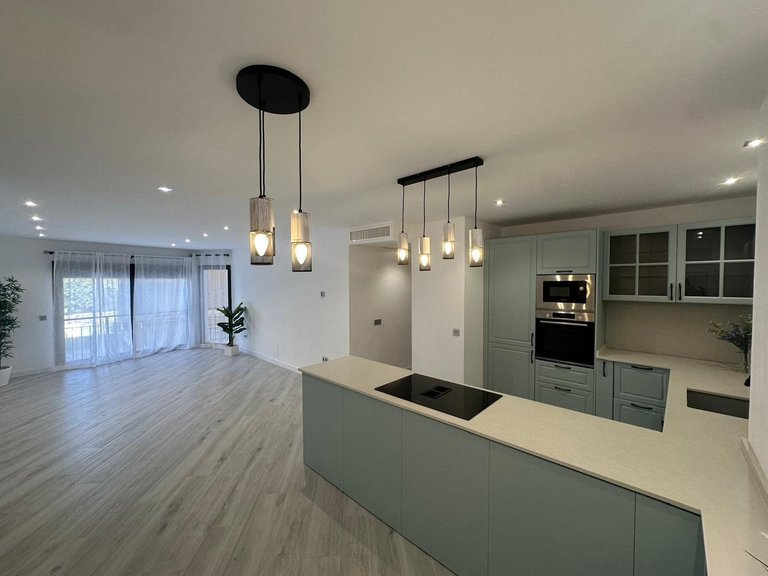 Apartment for Sale in Malagueta, Malaga 1