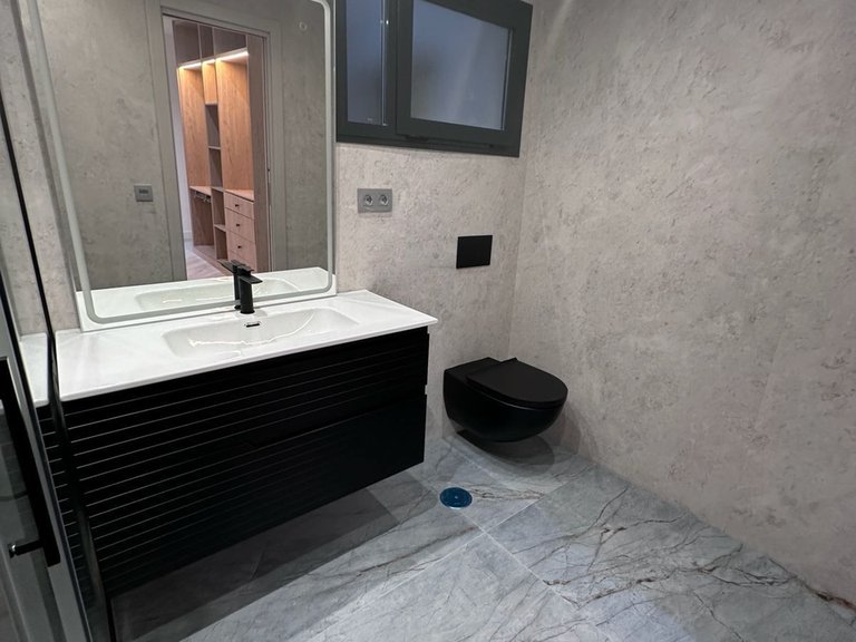 Apartment for Sale in Malagueta, Malaga 9