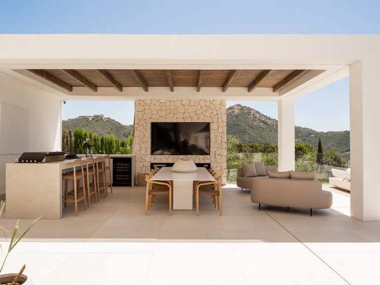 Villa for Sale in Benahavís, Malaga 39