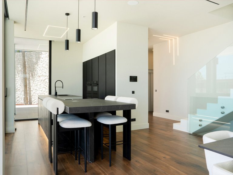 Villa for Sale in Benahavís, Malaga 4
