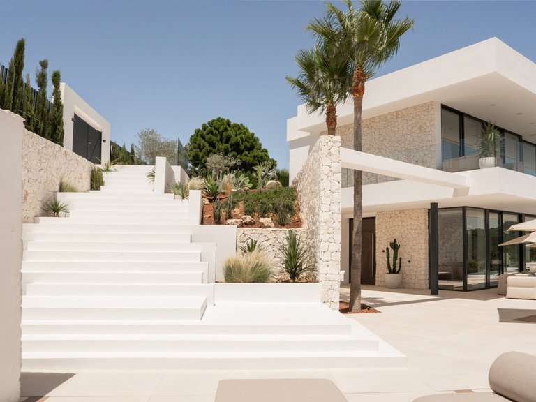 Villa for Sale in Benahavís, Malaga 45