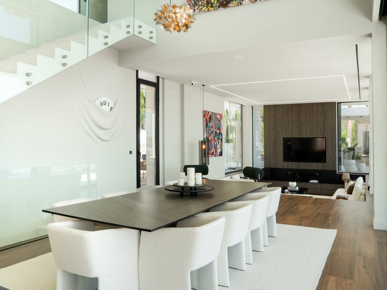 Villa for Sale in Benahavís, Malaga 5