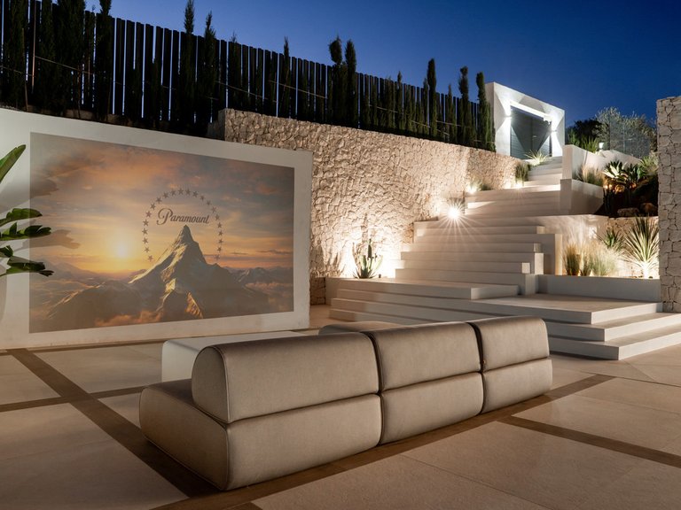 Villa for Sale in Benahavís, Malaga 53