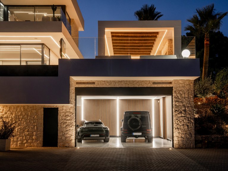 Villa for Sale in Benahavís, Malaga 56