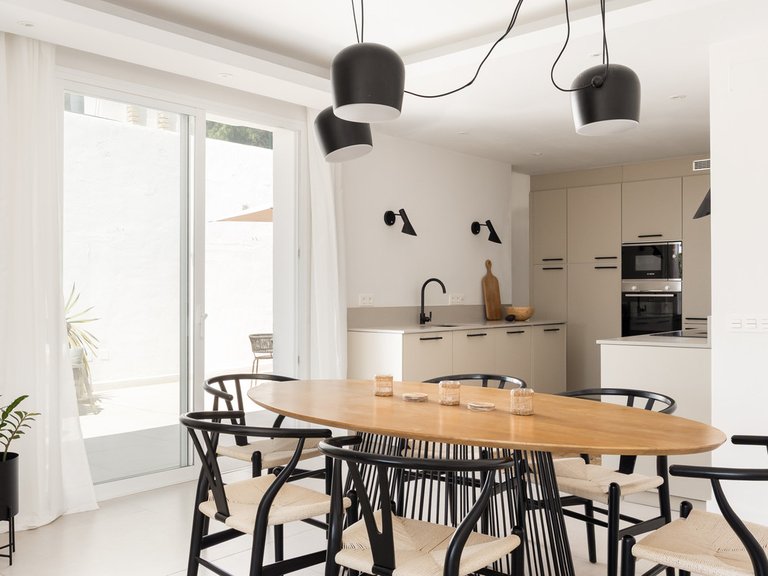 Apartment for Sale in Nueva Andalucía, Malaga 6