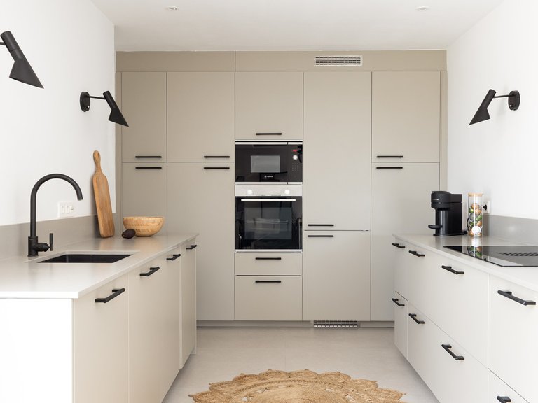 Apartment for Sale in Nueva Andalucía, Malaga 9