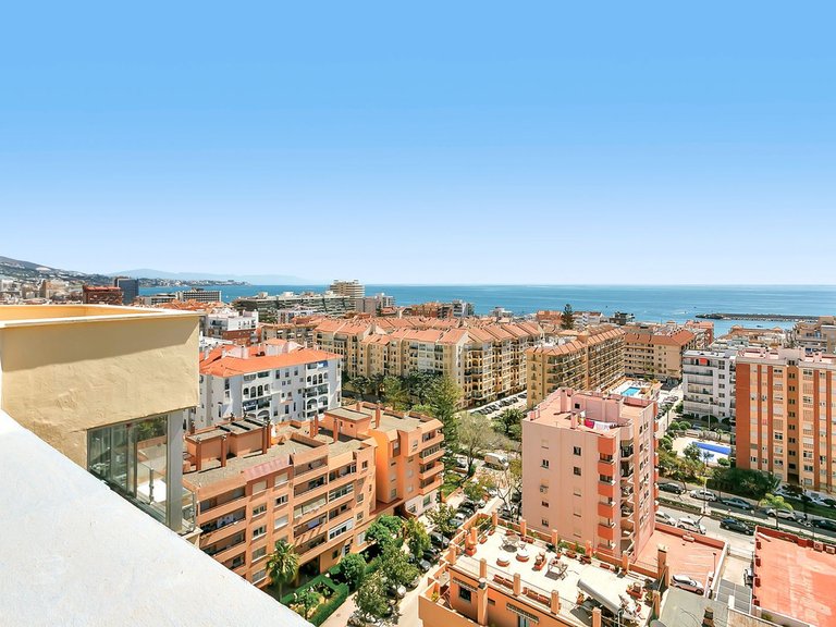 Apartment for Sale in Fuengirola, Malaga 33