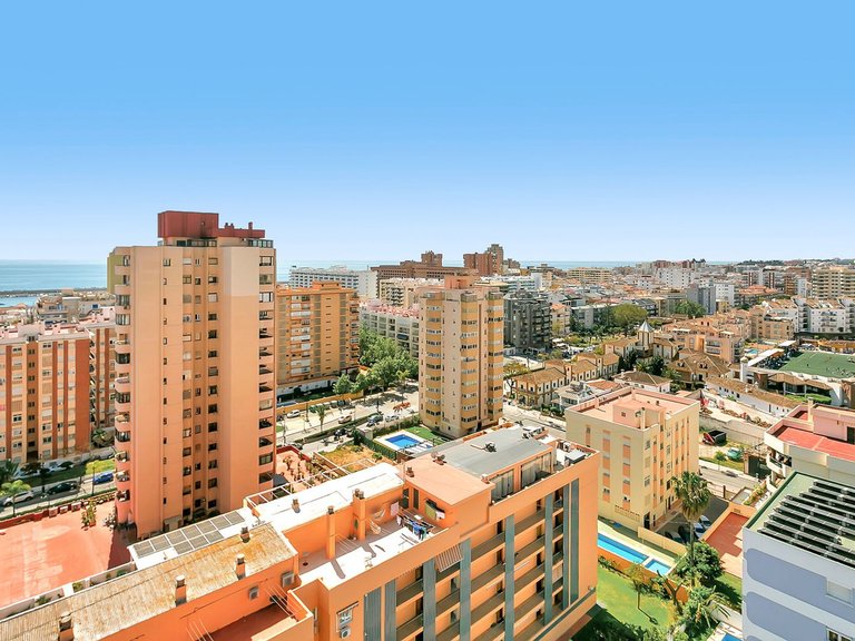 Apartment for Sale in Fuengirola, Malaga 35