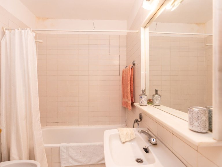 Apartment for Sale in Atalaya, Malaga 14