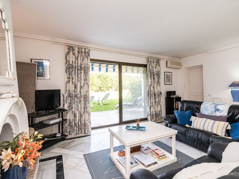 Apartment for Sale in Atalaya, Malaga 21