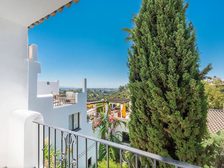 Apartment for Sale in Benahavís, Malaga 19