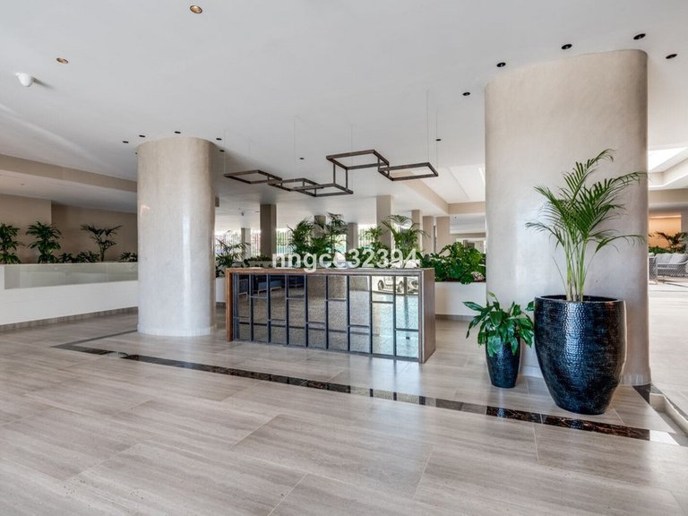 Apartment for Sale in Nueva Andalucía, Malaga 10