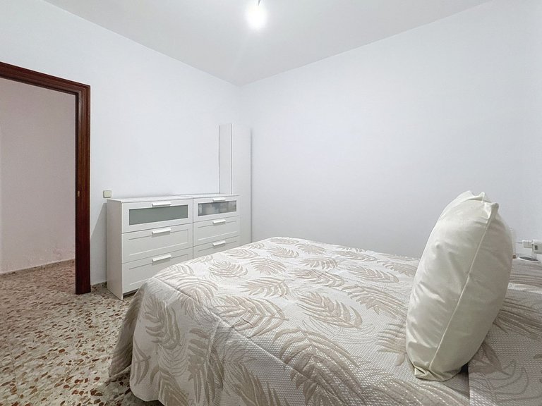 Villa for Sale in Estepona, Malaga 25