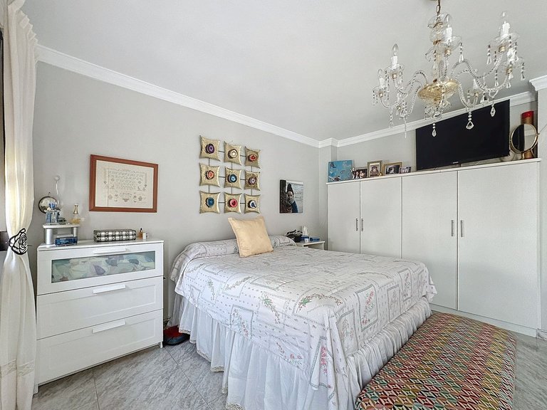 Villa for Sale in Estepona, Malaga 31