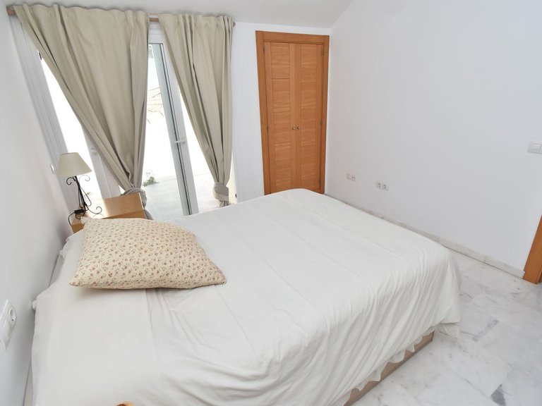 Apartment for Sale in Los Boliches, Malaga 11
