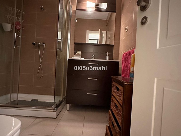 Apartment for Sale in Victoria Eugenia, Malaga 17