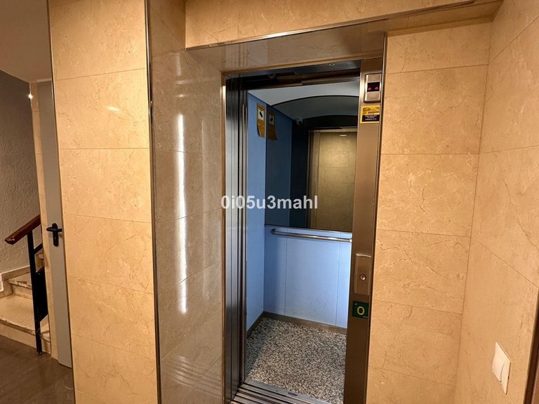 Apartment for Sale in Victoria Eugenia, Malaga 18
