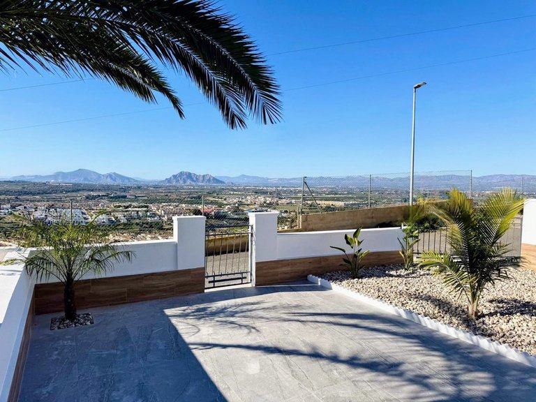 Villa for Sale in Ciudad Quesada, Alicante 2