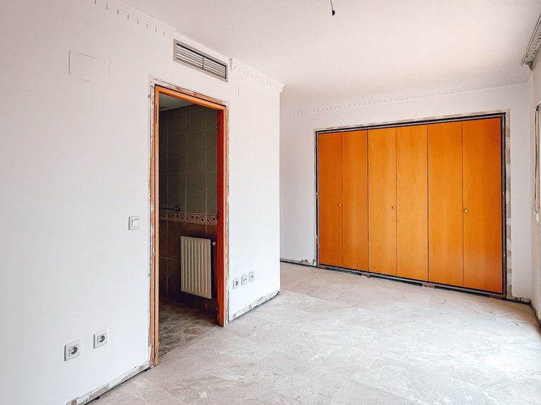 Apartment for Sale in Guadalmina Alta, Malaga 23