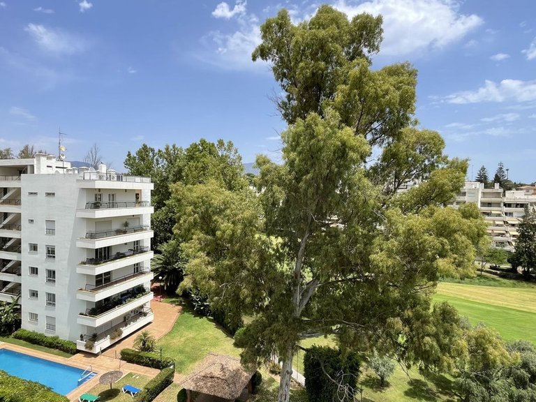 Apartment for Sale in Guadalmina Alta, Malaga 6
