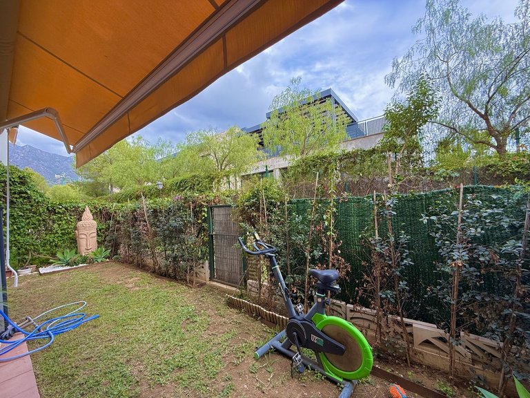Apartment for Sale in The Golden Mile, Malaga 15