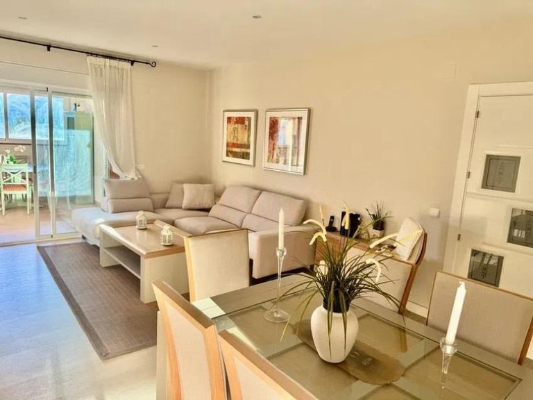 Apartment for Sale in Arroyo De La Miel, Malaga 2