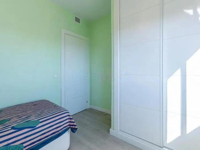 Apartment for Sale in Arroyo De La Miel, Malaga 25