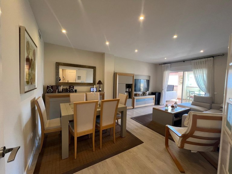 Apartment for Sale in Arroyo De La Miel, Malaga 32
