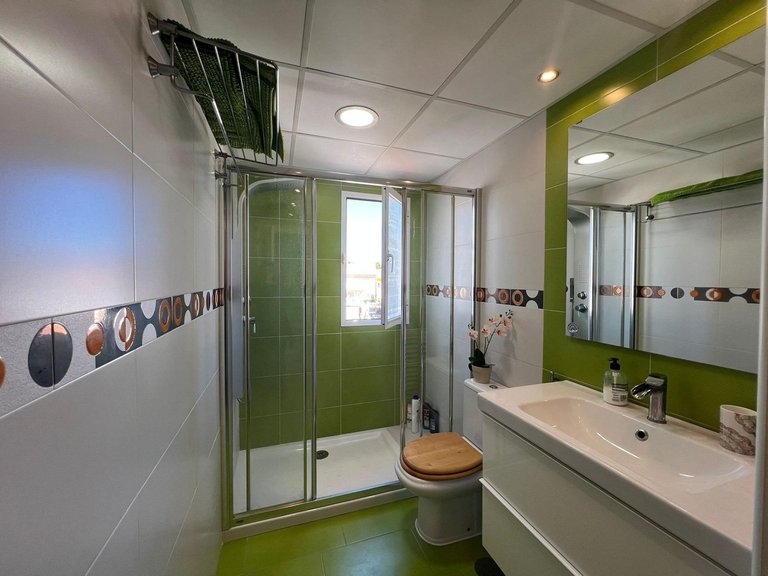 Apartment for Sale in Arroyo De La Miel, Malaga 41
