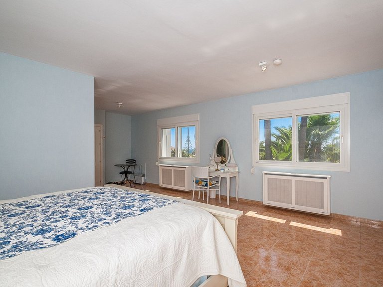 Villa for Sale in Marbesa, Malaga 4