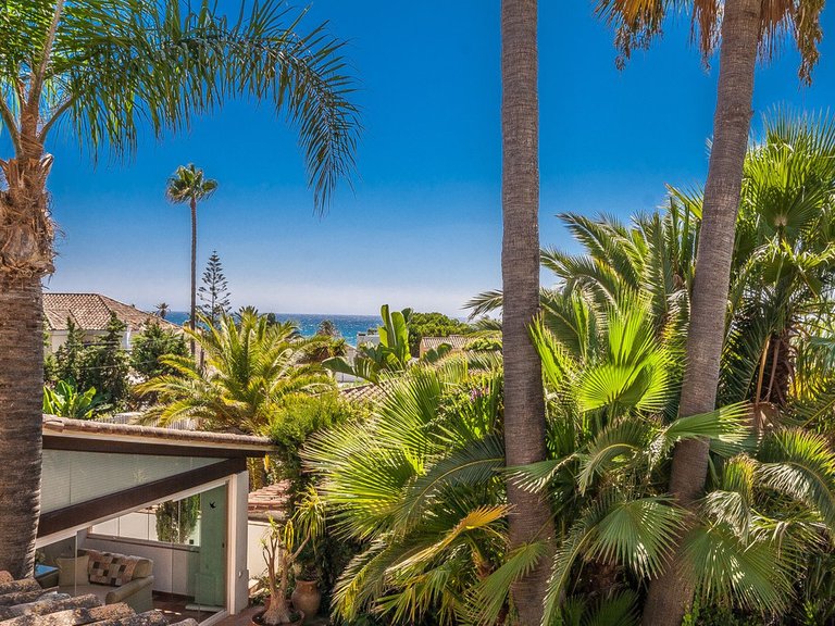 Villa for Sale in Marbesa, Malaga 5