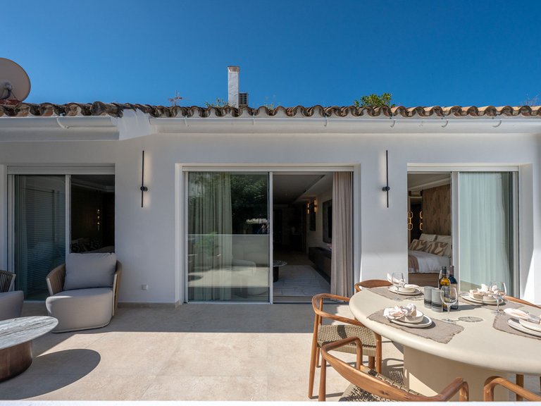 Villa for Sale in Nueva Andalucía, Malaga 48