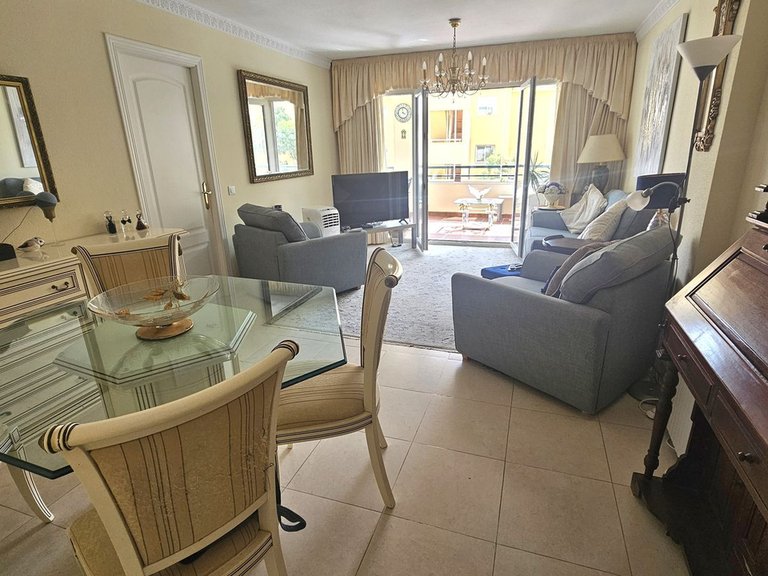 Apartment for Sale in Calahonda, Malaga 6