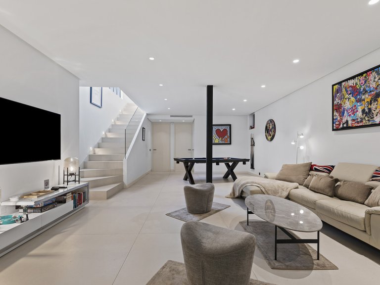 Villa for Sale in San Pedro De Alcántara, Malaga 16
