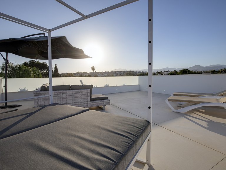 Villa for Sale in San Pedro De Alcántara, Malaga 35