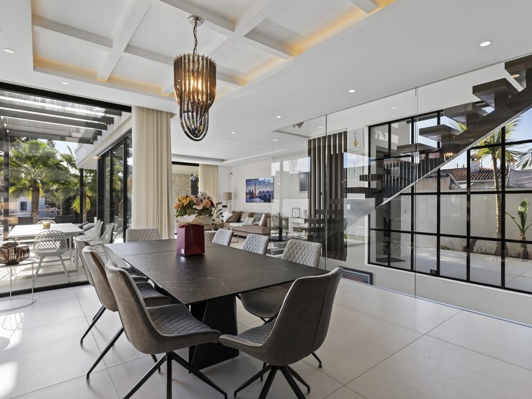 Villa for Sale in San Pedro De Alcántara, Malaga 9