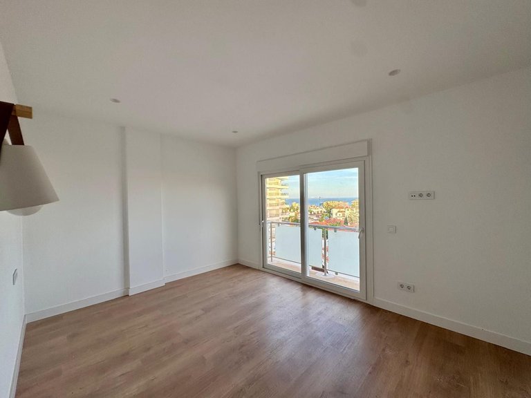 Apartment for Sale in Torremolinos, Malaga 16