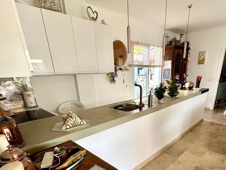 Apartment for Sale in Calahonda, Malaga 5