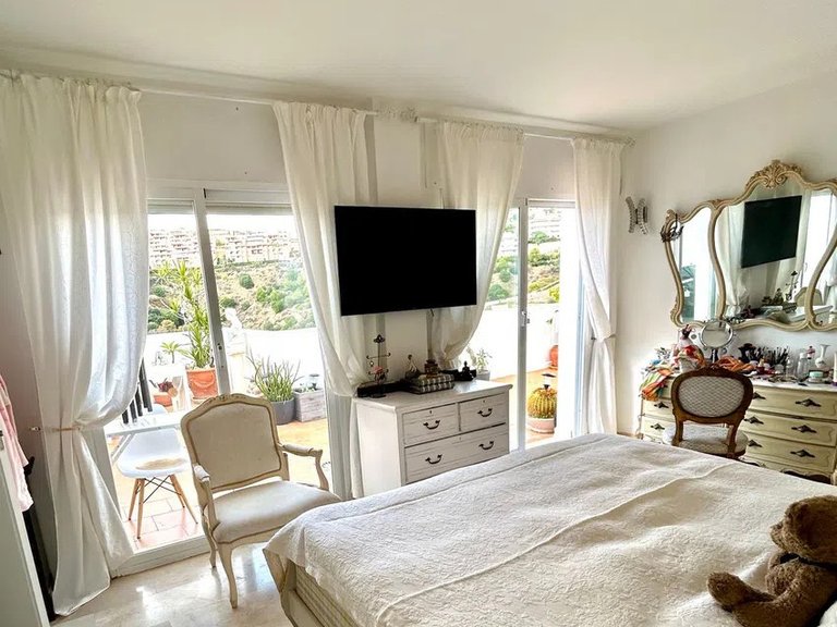 Apartment for Sale in Calahonda, Malaga 7