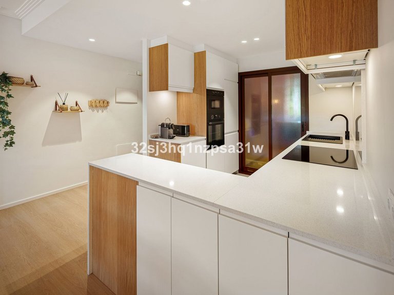 Apartment for Sale in Estepona, Malaga 12