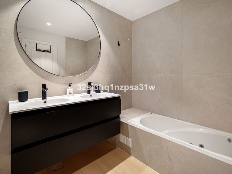 Apartment for Sale in Estepona, Malaga 16