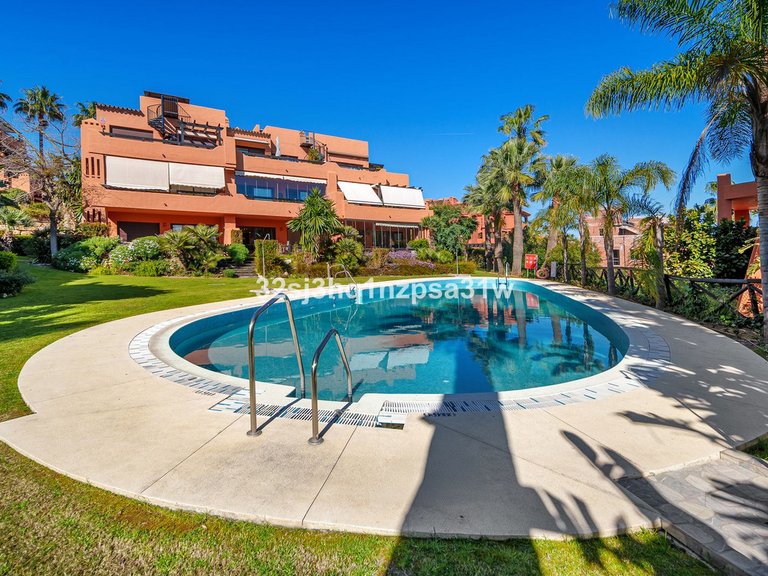 Apartment for Sale in Estepona, Malaga 9