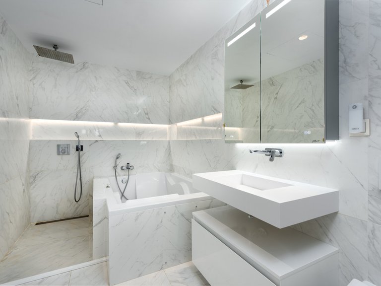 Villa for Sale in Nueva Andalucía, Malaga 10