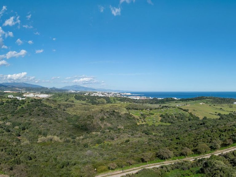 Penthouse for Sale in Costa del Sol Casares Playa, Malaga 7