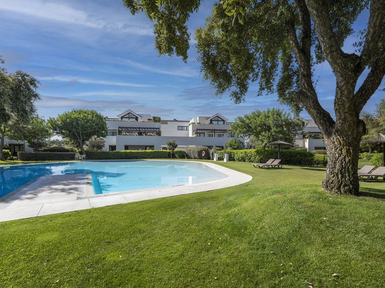 Villa for Sale in Sotogrande, Cadiz 2