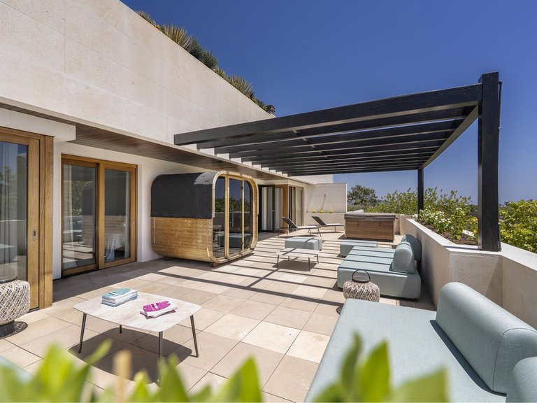 Villa for Sale in Sotogrande, Cadiz 5