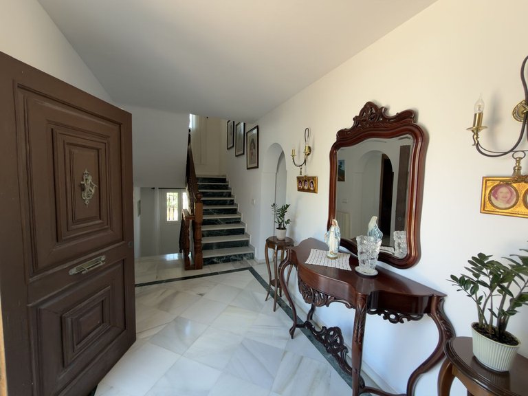 Villa for Sale in San Pedro De Alcántara, Malaga 19
