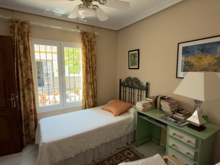 Villa for Sale in San Pedro De Alcántara, Malaga 25