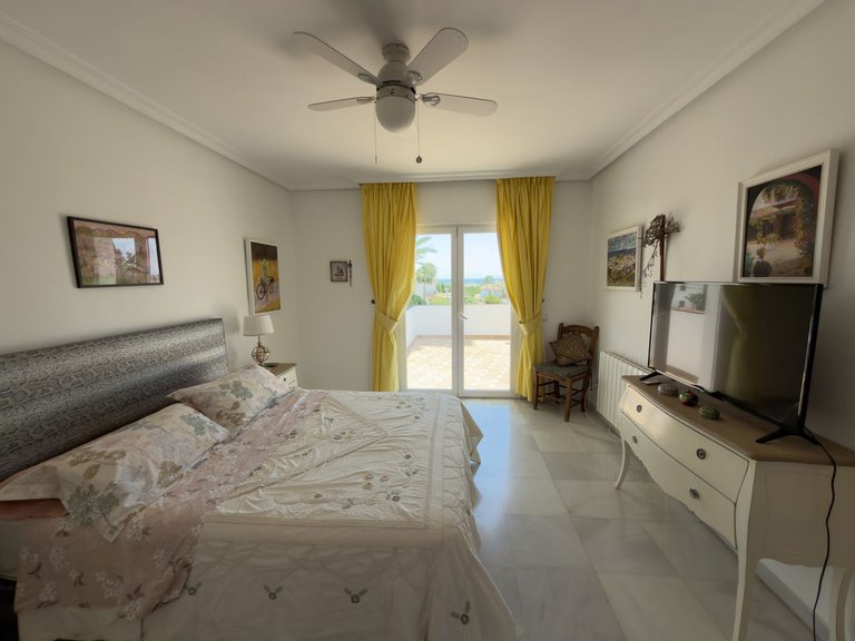 Villa for Sale in San Pedro De Alcántara, Malaga 30