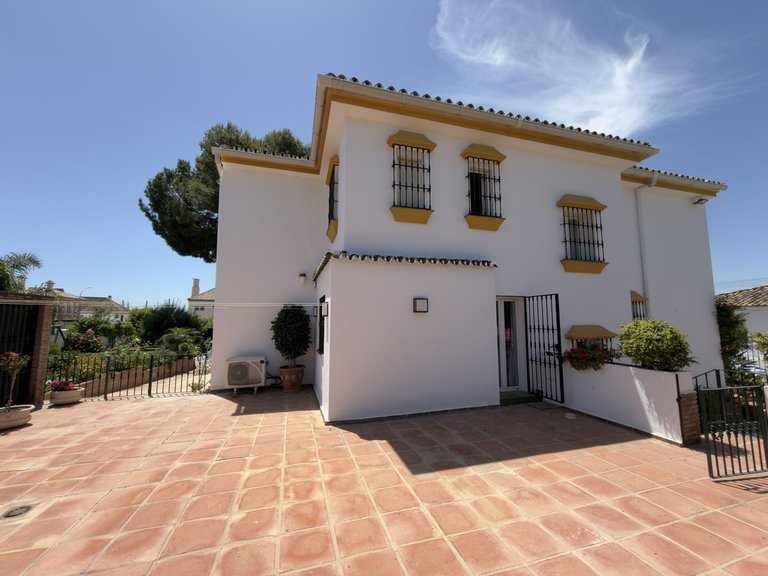 Villa for Sale in San Pedro De Alcántara, Malaga 9